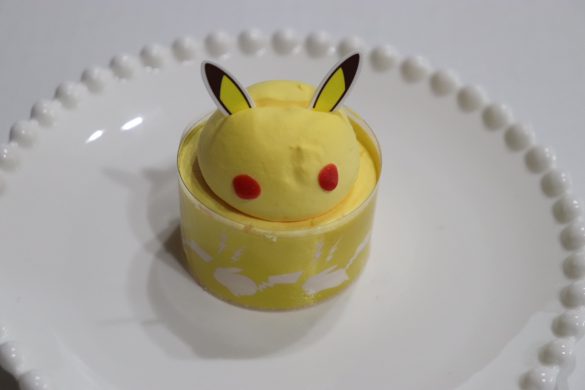 ピカチュウのパチパチキャンディーいりバナナケーキ