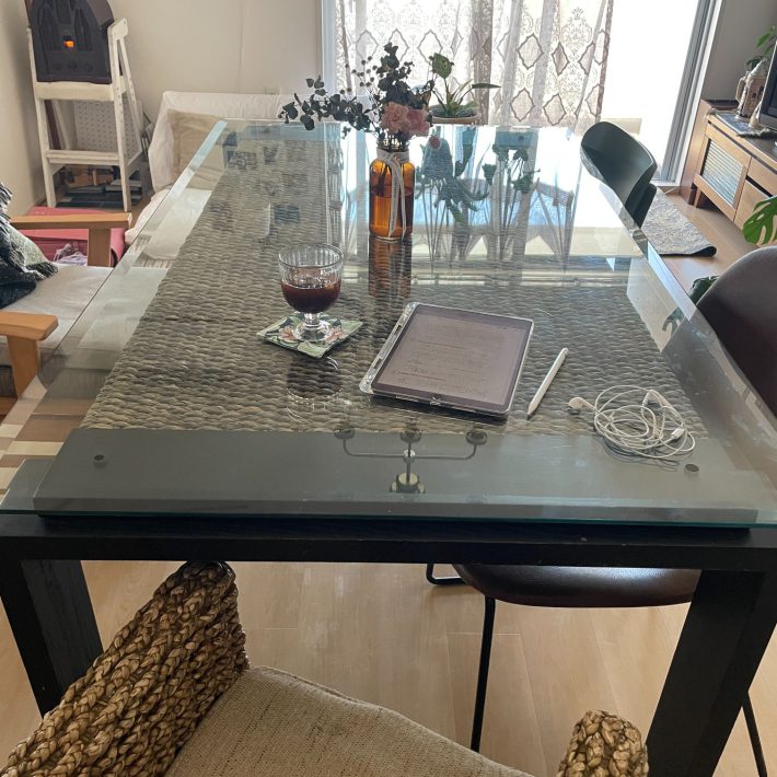 ダイニングテーブル