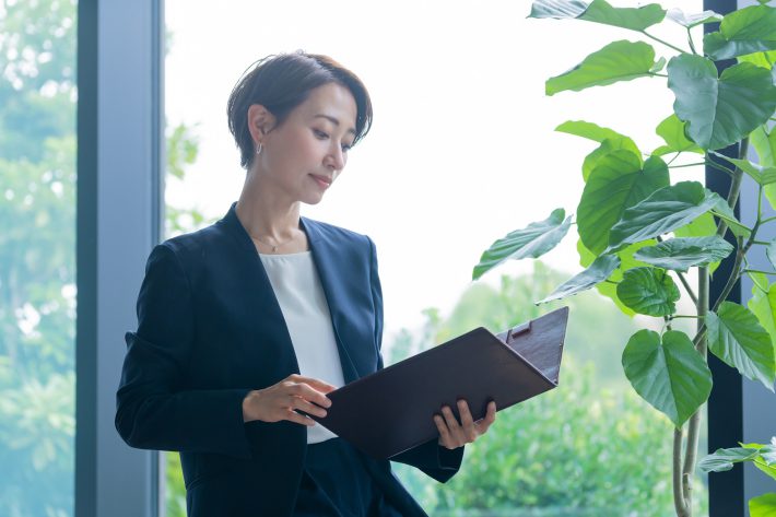 ビジネスウーマン