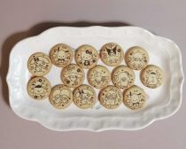 サンリオ 缶バッジ ビスケット