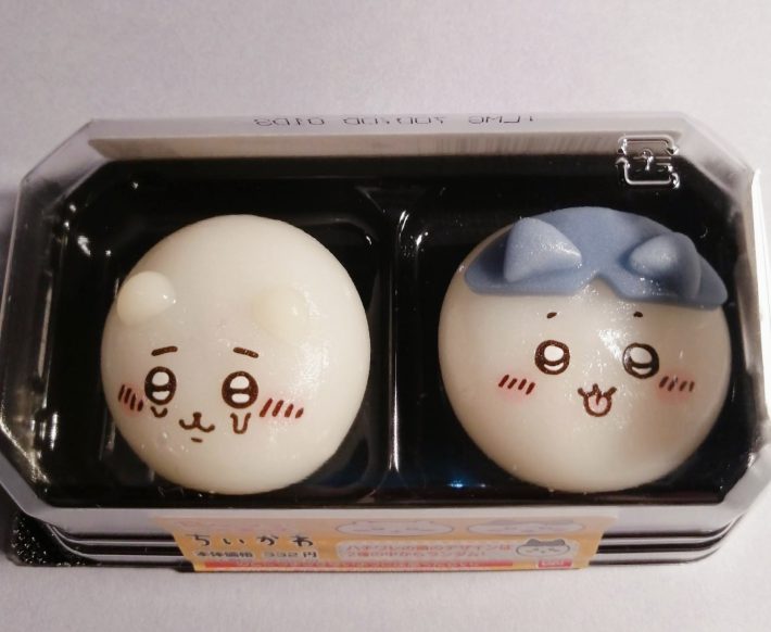 ちいかわ　食べマスモッチ