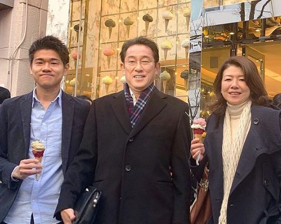 岸田総理の長男、秘書官辞職。小泉進次郎に比べて“いいヤツ”ゆえの恐ろしさとは