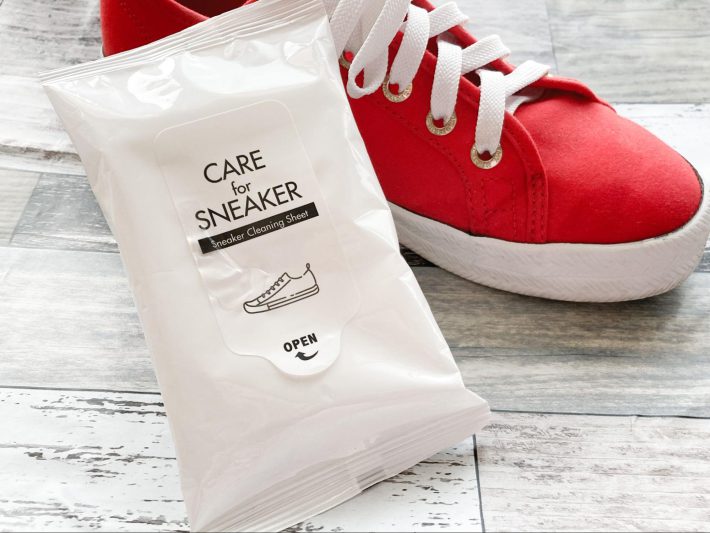 ダイソー「スニーカークリーナーシート」（税込110円）