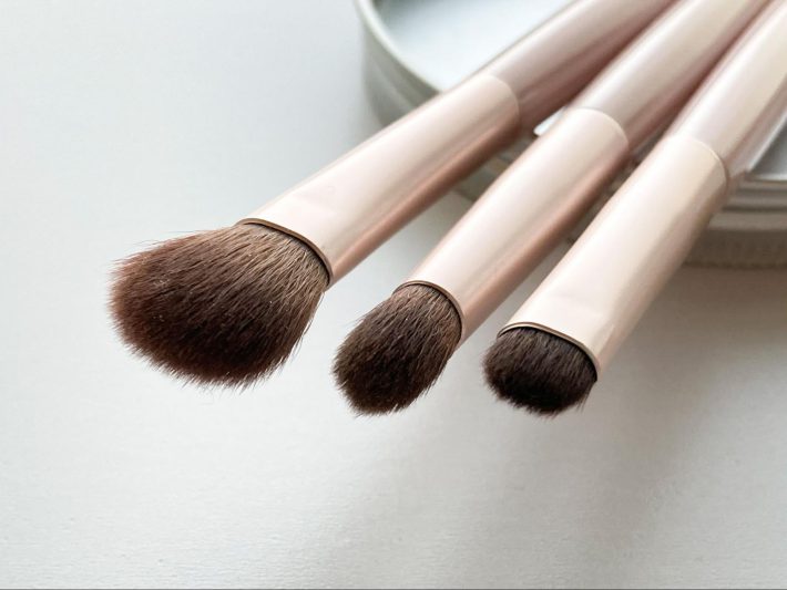 「アイホールブラシ」「スマッジブラシ」「アイシャドウブラシ ライン」