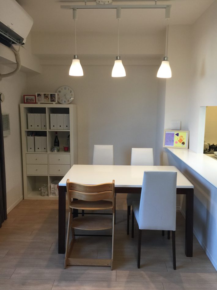 「紙片づけ」後のリビング