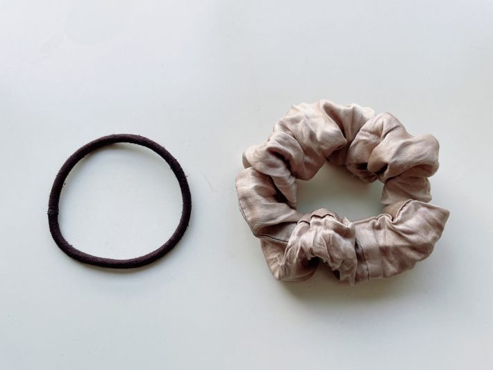 ゴムとシュシュ