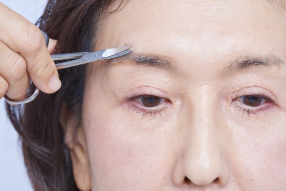 『化け子の脱オバベ beauty book』の眉の描き方