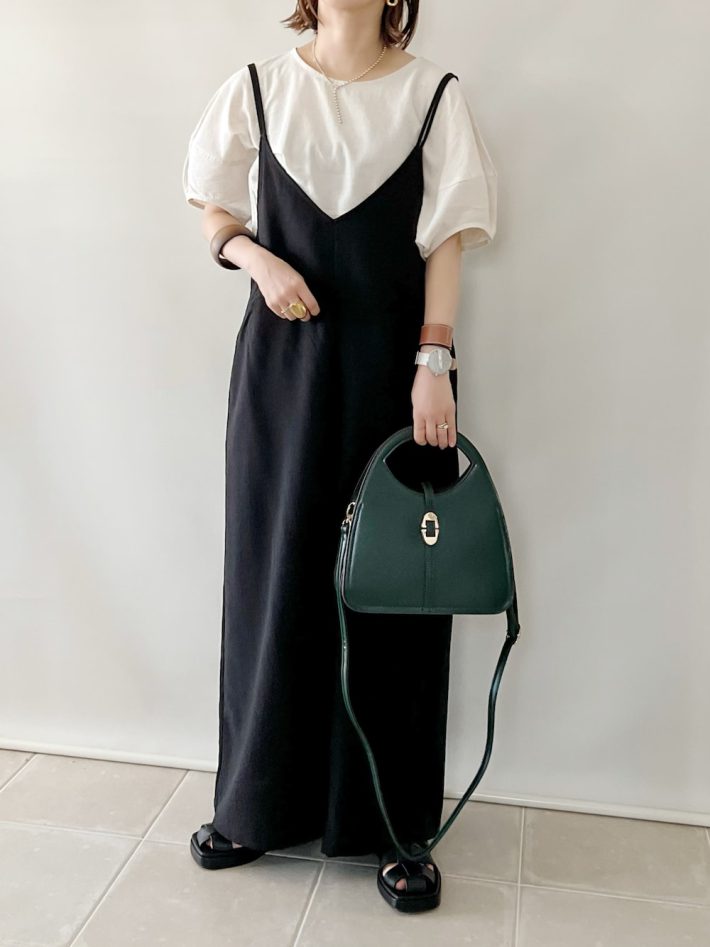 ランタンスリーブとジャンパースカート