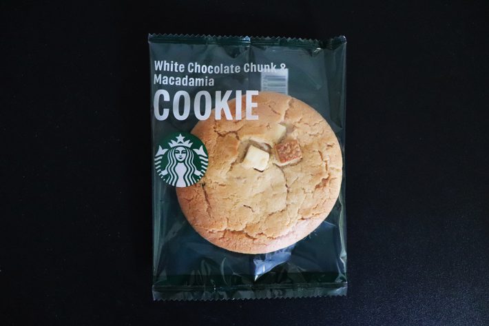 スターバックス コーヒー ジャパン「ホワイトチョコレートチャンク＆マカダミアクッキー」