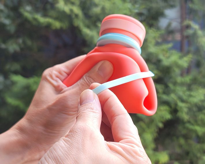 誰でも簡単に折りたためます