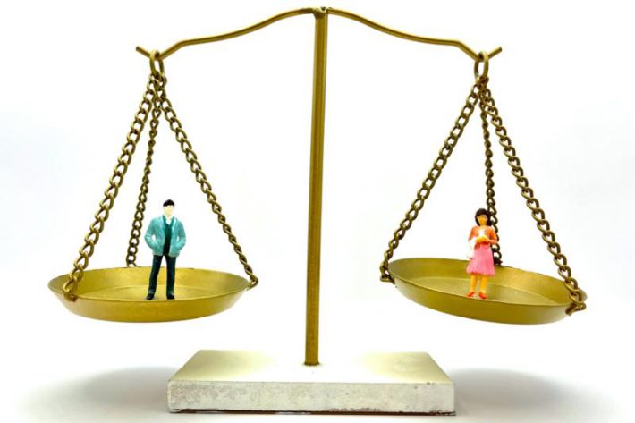 男尊女卑依存症社会