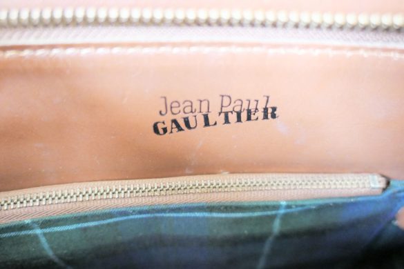 ジャン・ポール・ゴルチエのロゴ