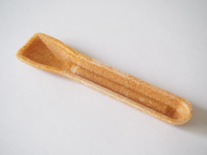 これが噂の「食べるスプーン」です