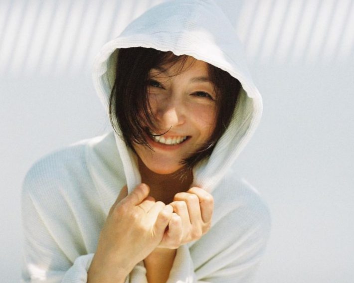 広末涼子の不倫は「心が壊れている」からと語る夫、自分のためだけの会見か　