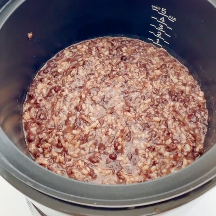 炊飯器の内釜に入れる