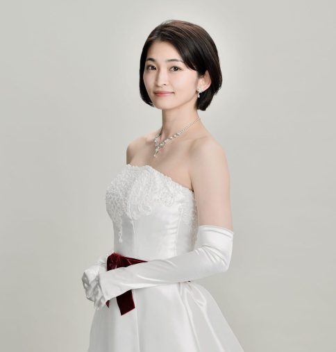 連ドラ初主演の岡本玲が篠原奏音役