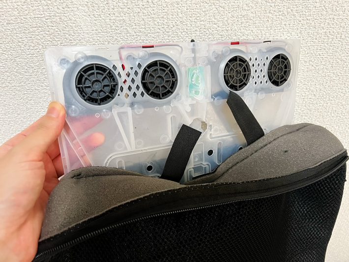 3coins_blowingcushion_230614