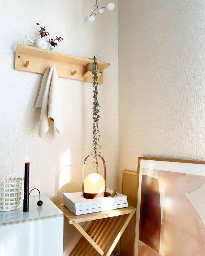 ウォールシェルフ