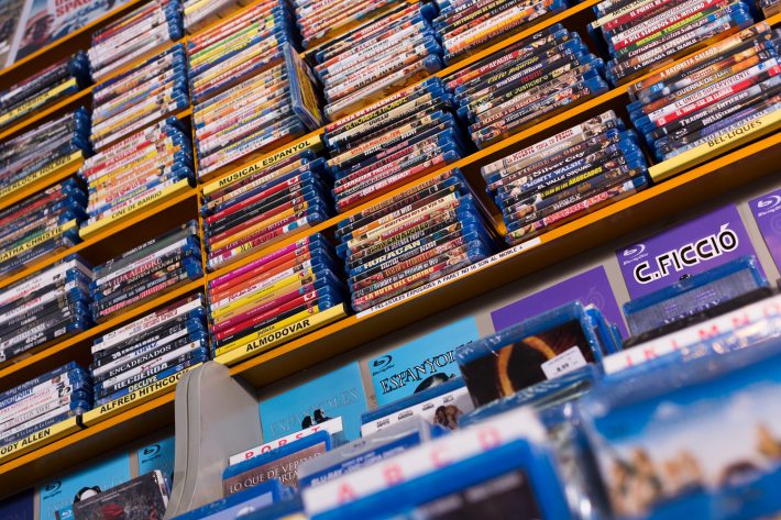 レンタルショップ