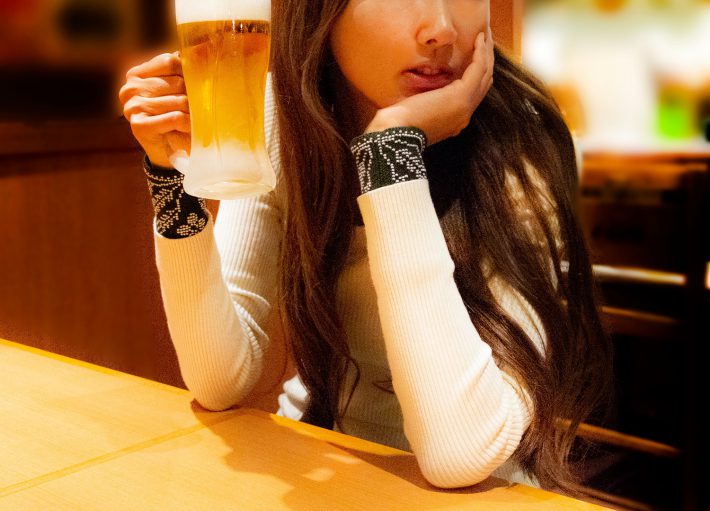 居酒屋　女性
