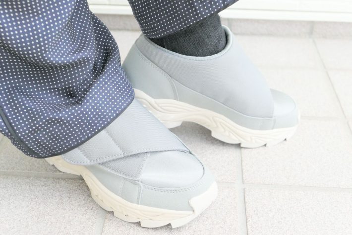 ８１０sのスニーカー「UNIVE　ユニーヴ」