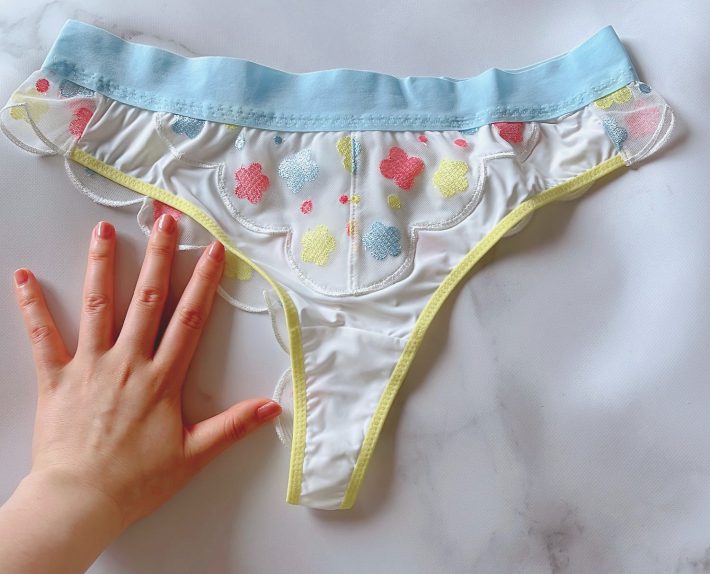 ナイスバディブラとお揃いのショーツ