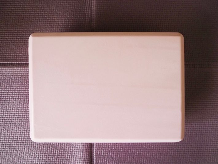 ダイソー220円の「ヨガブロック」
