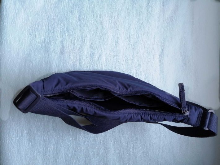 ラウンドミニショルダーバッグ