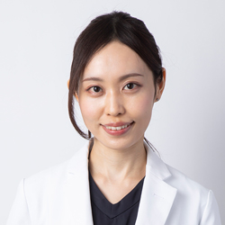 安藤　かおり先生