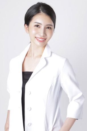 藤井　聡美先生