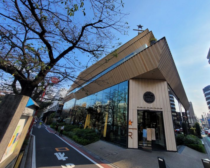 日本で唯一の特別スタバ「スターバックス リザーブ ロースタリー 東京」は東京・中目黒にあります