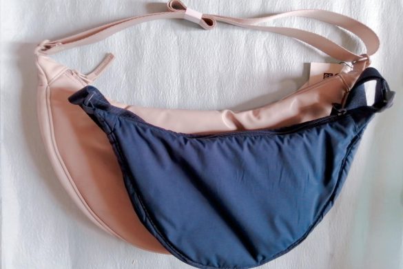 UNIQLO:Cのレザータッチラウンド