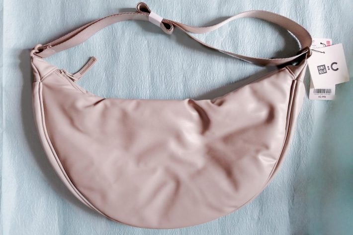 UNIQLO:Cのレザータッチラウンド