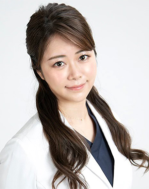 幡手　亜梨子先生