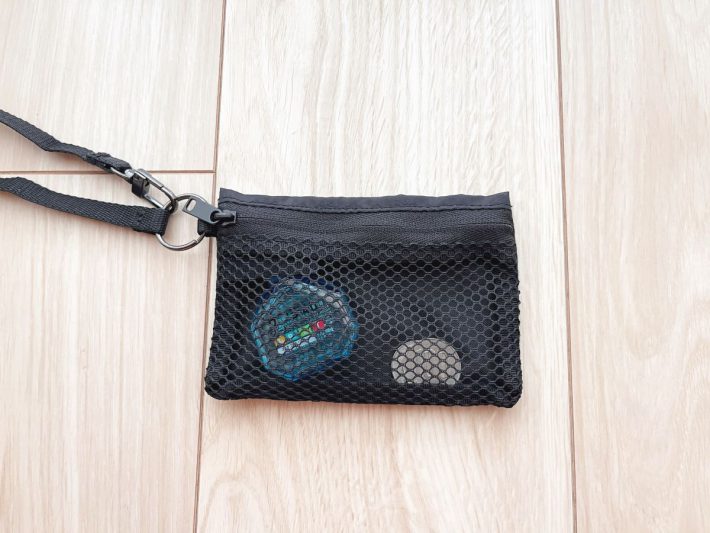 前面がメッシュなので中身が一目瞭然