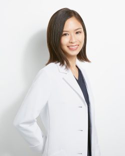 山本　瑛梨子先生