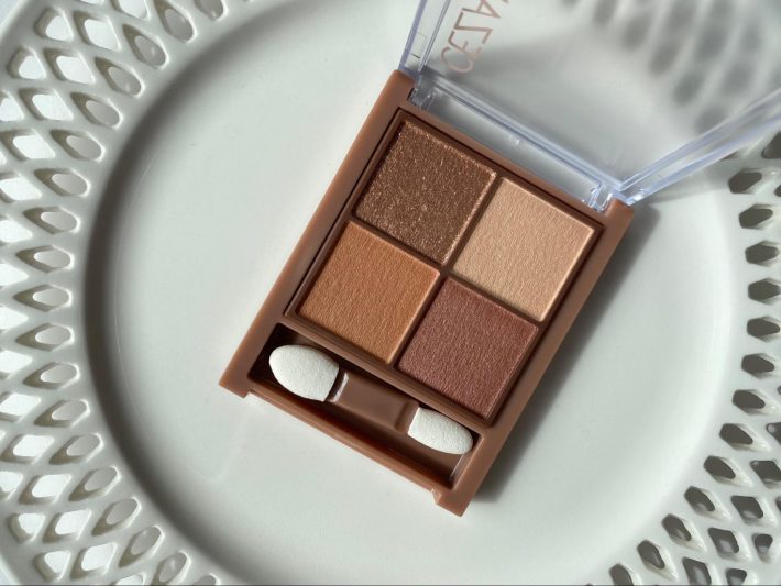 ビタートーンアイシャドウ