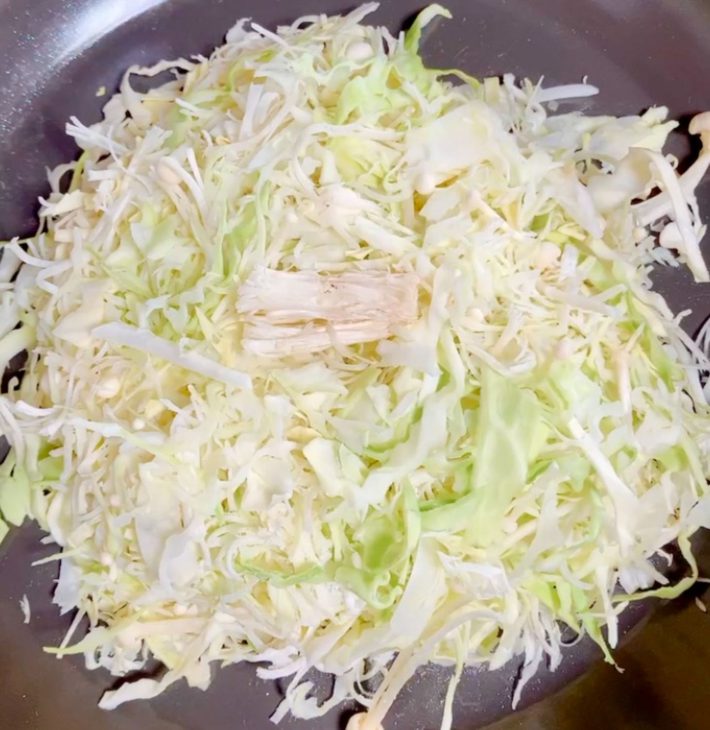 腸活もちもち味噌焼きキャベツ・作り方