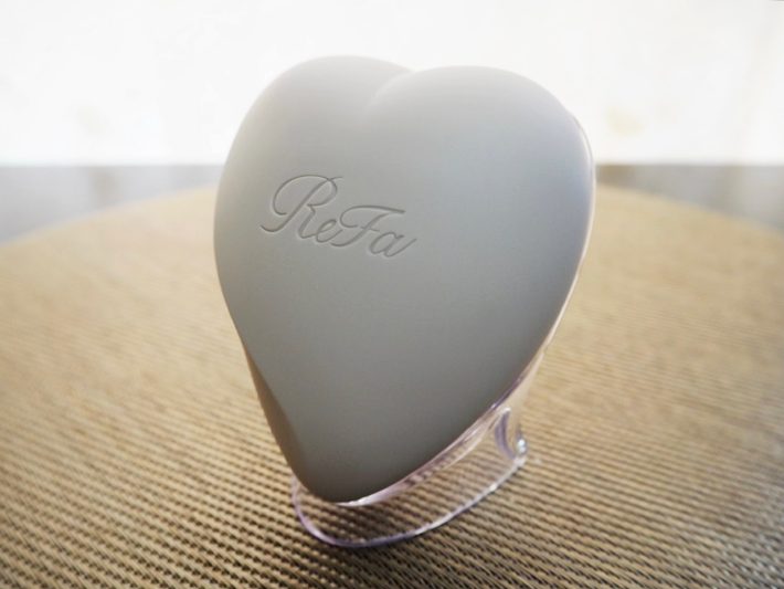 「リファハートブラシ フォースカルプ」