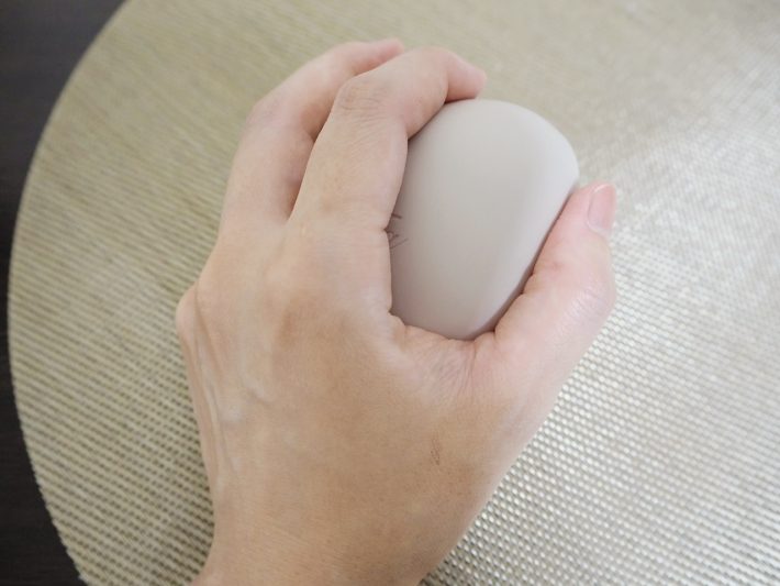 「リファハートブラシ フォースカルプ」