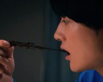 『泥濘の食卓』