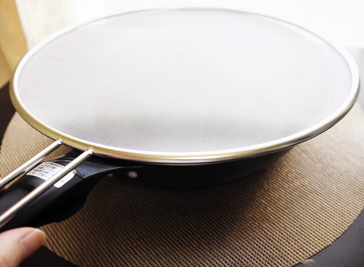 3COINSの油跳ね防止ネット