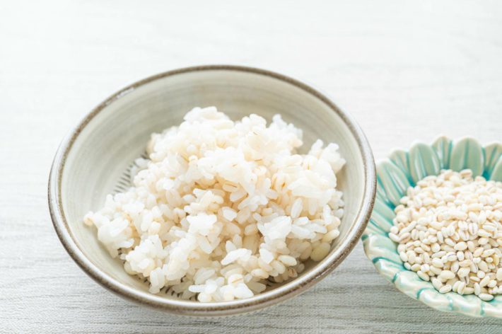 もち麦ごはんともち麦