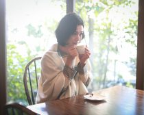 土曜ナイトドラマ『泥濘の食卓』6話より ©テレビ朝日