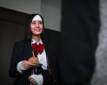 土曜ナイトドラマ『泥濘の食卓』6話より ©テレビ朝日