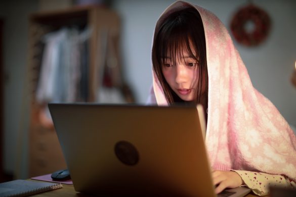 土曜ナイトドラマ『泥濘の食卓』4話より ©テレビ朝日