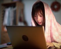 土曜ナイトドラマ『泥濘の食卓』4話より ©テレビ朝日