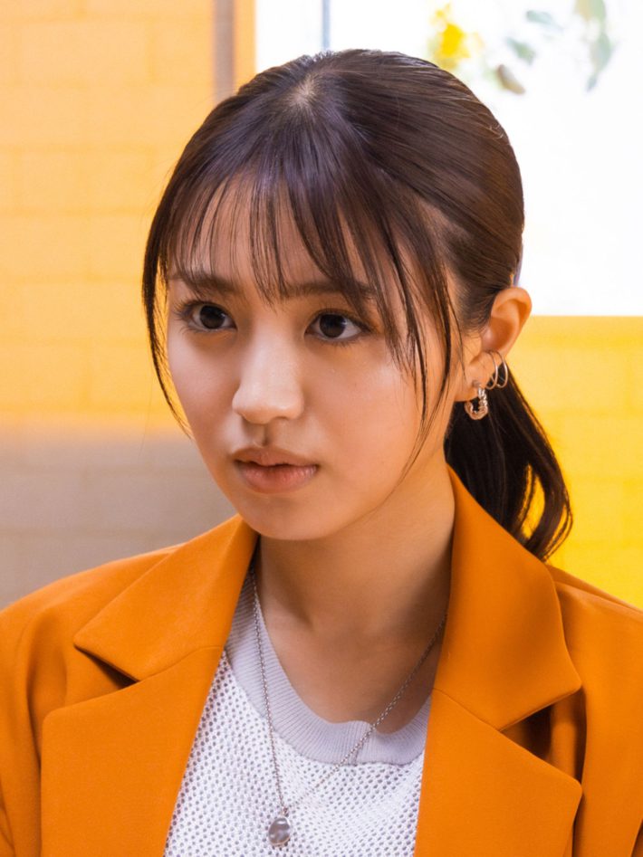 「くすぶり女とすん止め女」