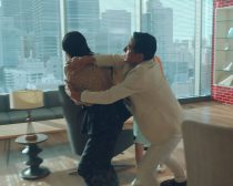 「くすぶり女とすん止め女」