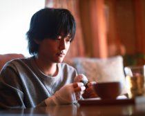 「泥濘の食卓」